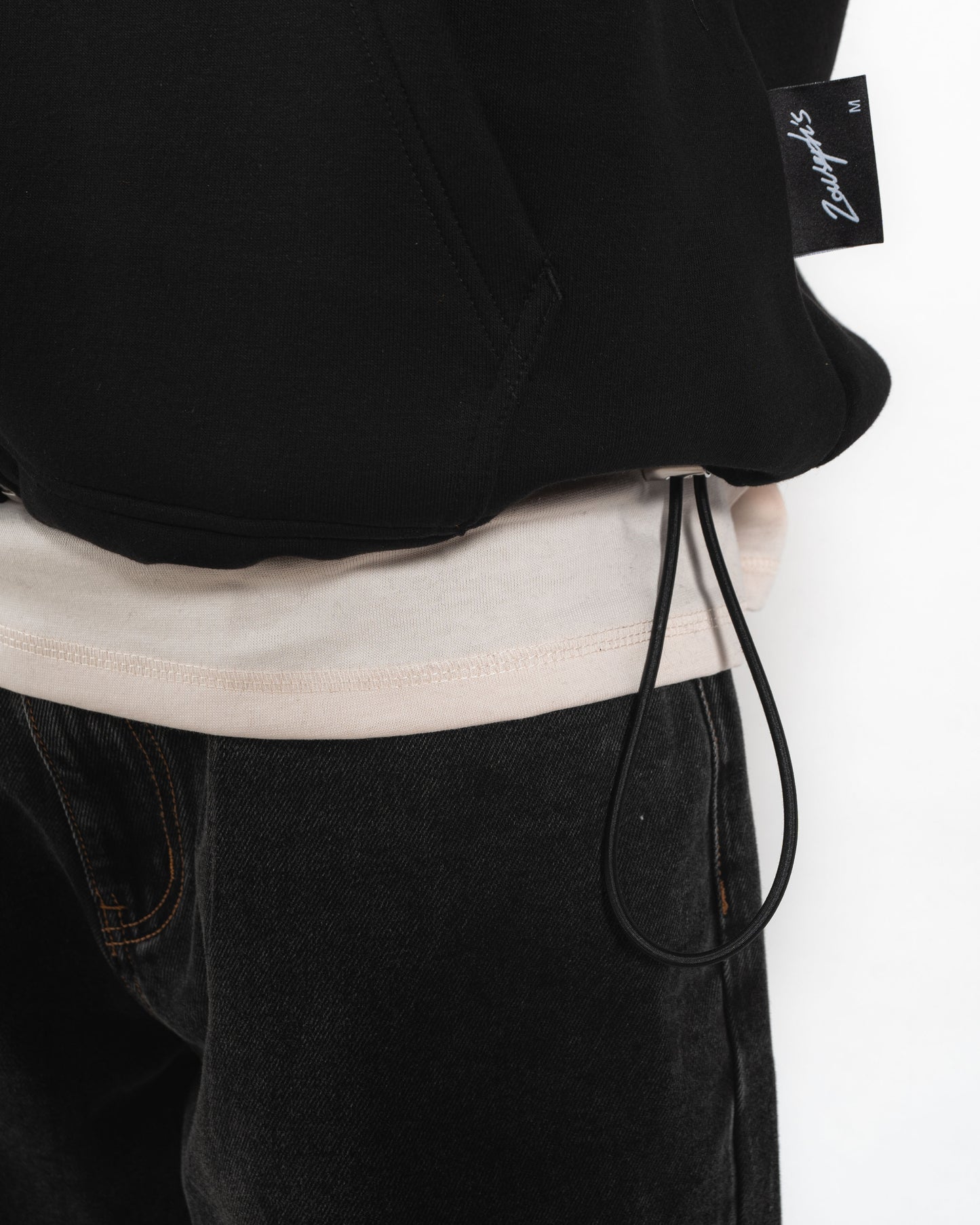 ZIPPER HOODIE - BLACK