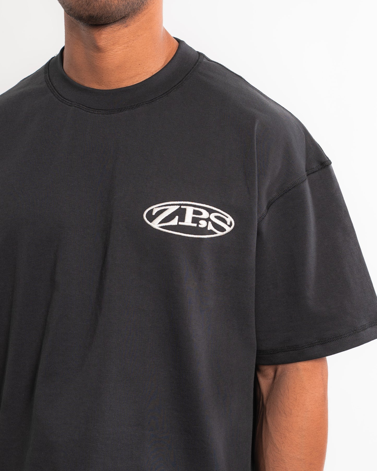CROPPED ZP'S T-SHIRT - VINTAGE BLACK