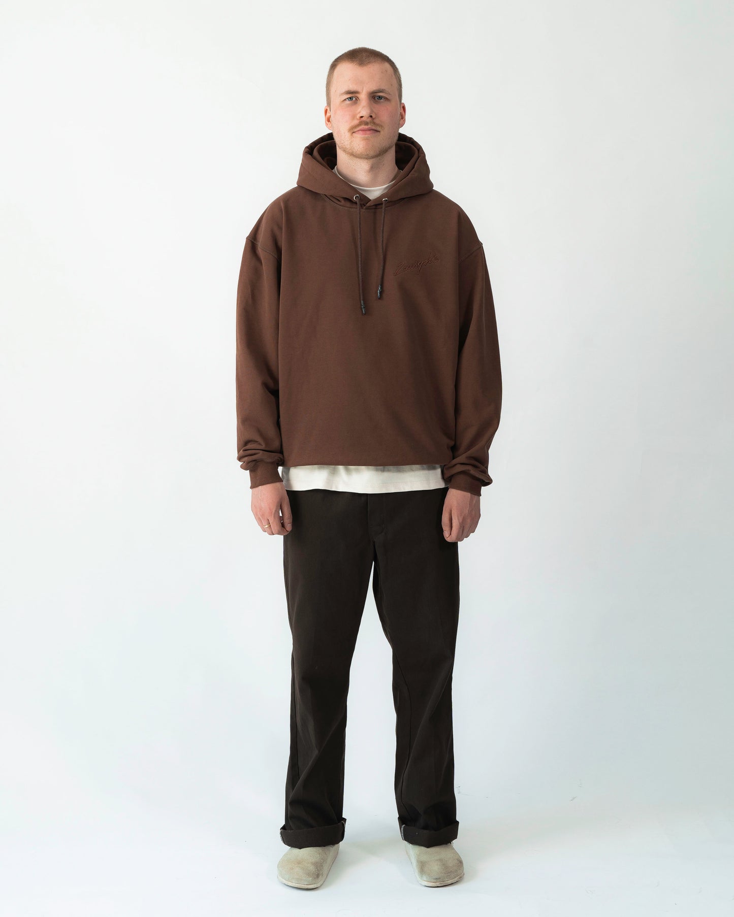 EMBROIDERED HOODIE - BROWN