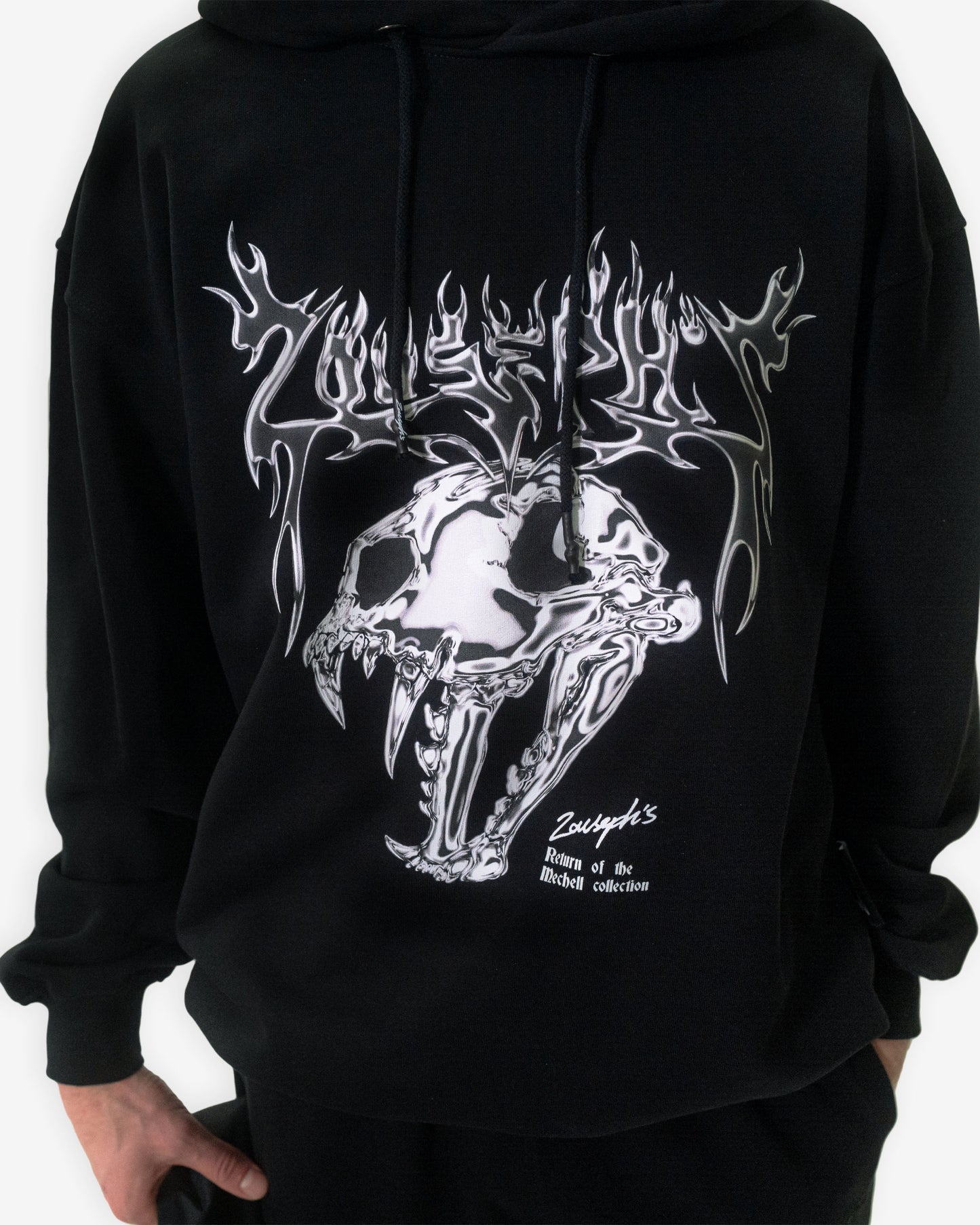 MECHELL SILVER SKULL HOODIE - BLACK
