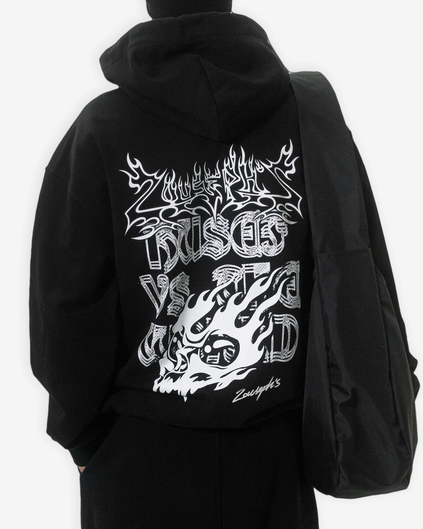 MECHELL FLAME SKULL HOODIE - BLACK