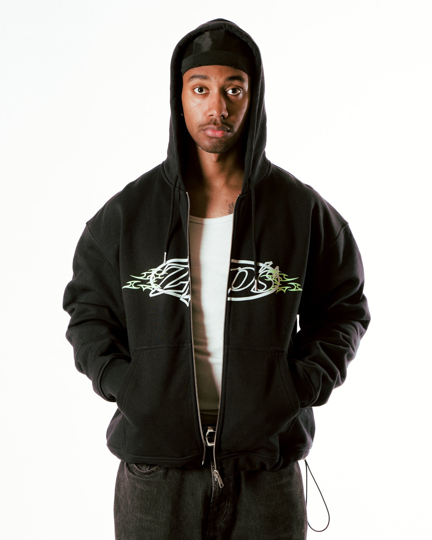 PRINTED ZIPPER HOODIE - BLACK