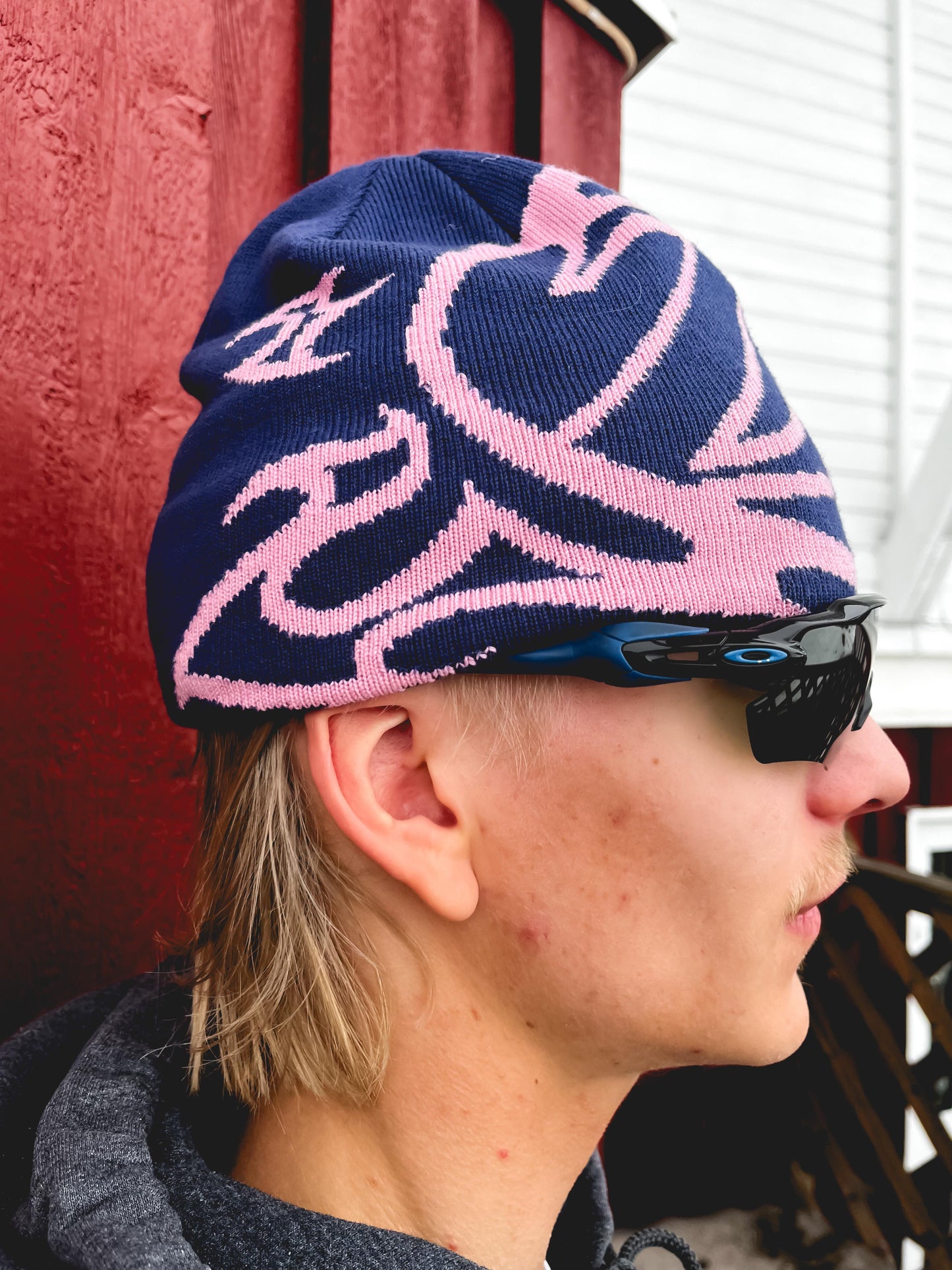 ZP'S BEANIE - BLUE/PINK